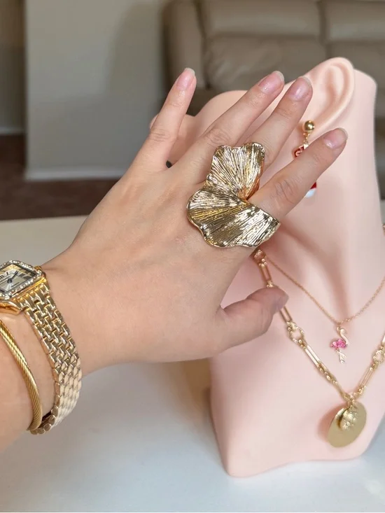 Gold Floral Statement Ring - Picture 3 of 14